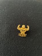 IFBB pin International Federation Bodybuilding, Verzenden, Zo goed als nieuw, Sport, Speldje of Pin