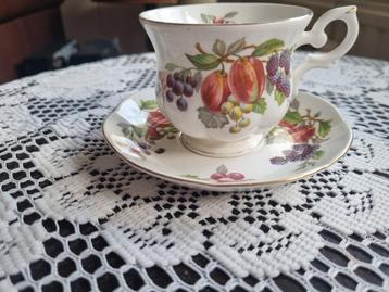 Sint James bone china collectie Minton jaren 70 beschikbaar voor biedingen