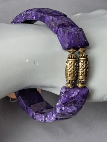 729 edelsteen armband Nat. Charoiet Russian Federation 16x12 beschikbaar voor biedingen