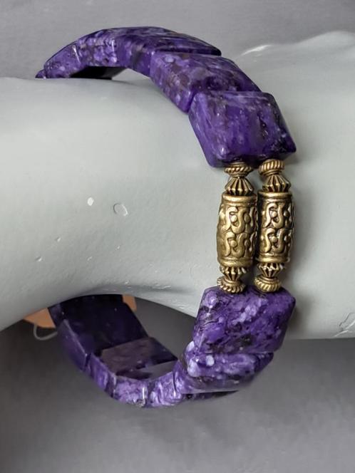 729 edelsteen armband Nat. Charoiet Russian Federation 16x12, Sieraden, Tassen en Uiterlijk, Armbanden, Nieuw, Elastiek, Paars