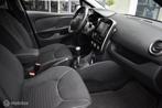 Renault Clio Estate 0.9 TCe Limited 2017|Airco| € 5.400,00, Auto's, Renault, 580 kg, Zwart, Origineel Nederlands, Handgeschakeld