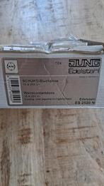 nieuw!! 8 stuks jung wcd's/stopcontact edelstaal ES 2520 N, Doe-het-zelf en Verbouw, Elektra en Kabels, Ophalen of Verzenden, Nieuw