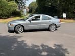 Volvo S60 2.4 140PK 2006 Grijs, Auto's, Voorwielaandrijving, 74 €/maand, S60, Particulier