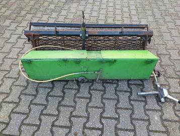 R2 / Lipco zaaimachine / zaaibak135cm + rasterrol  beschikbaar voor biedingen