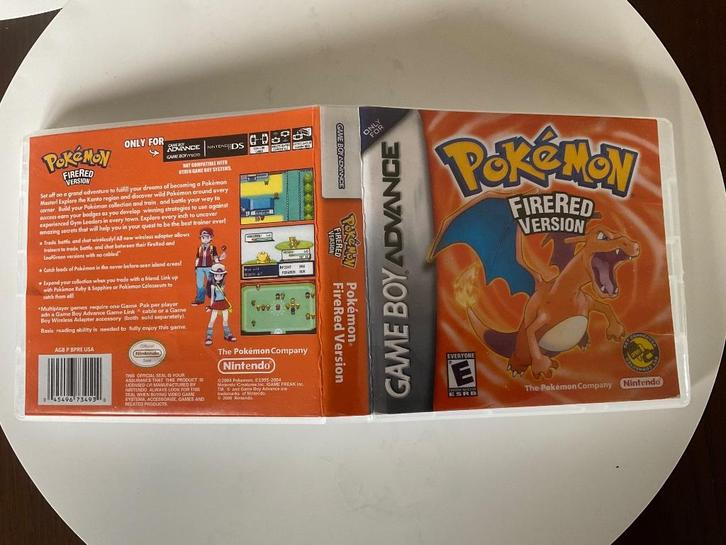 Pokemon Firered version fire red gamboy advance zie foto’s, Spelcomputers en Games, Games | Nintendo Game Boy, Zo goed als nieuw
