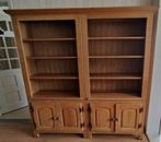Houten boekenkast/dressoir, Huis en Inrichting, Kasten | Boekenkasten, Ophalen, Met deur(en), 150 tot 200 cm, Eikenhout