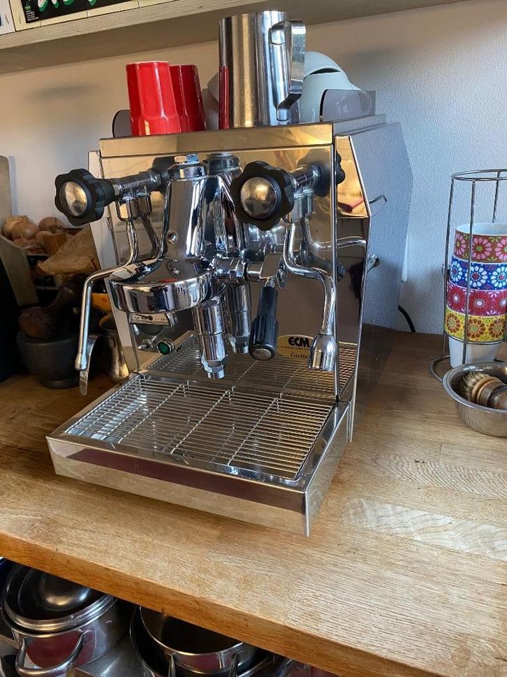 ECM GIotto in zeer goede staat., Witgoed en Apparatuur, Koffiezetapparaten, Gebruikt, Gemalen koffie, Koffiebonen, Koffiemachine