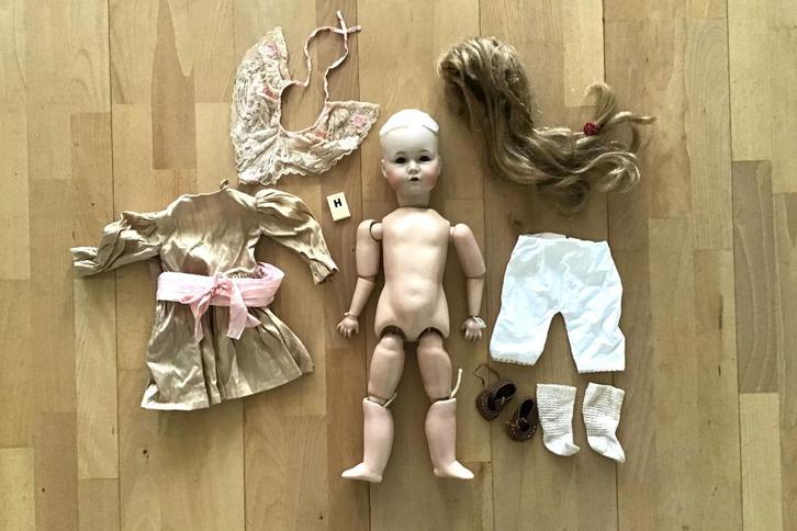 Oude pop 56 cm Simon & Halbig, Verzamelen, Poppen, Gebruikt, Pop, Ophalen of Verzenden