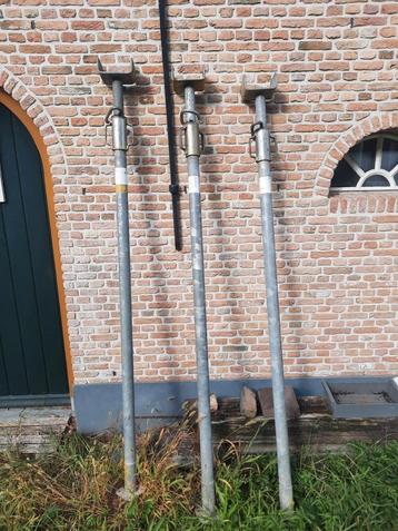 3 stuks bouwstempels,nagenoeg nieuw, verstelbaar beschikbaar voor biedingen
