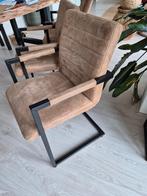 Stijlvolle eetkamerstoelen met armleuning, Huis en Inrichting, Stoelen, Ophalen