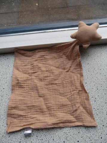 Knuffeldoek hydrofyl  oud roze met ster van Zeeman  beschikbaar voor biedingen