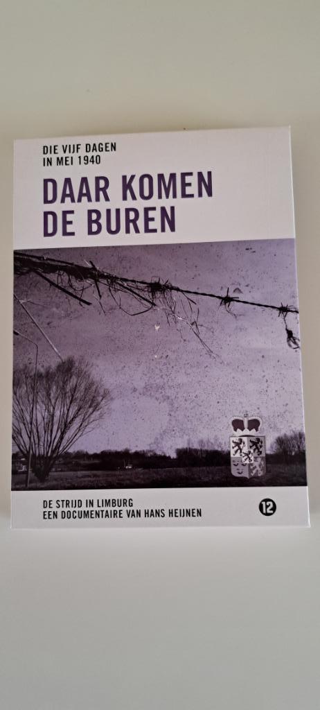 DVD Daar komen de buren, die vijf dagen in mei 1940, Cd's en Dvd's, Dvd's | Documentaire en Educatief, Zo goed als nieuw, Oorlog of Misdaad