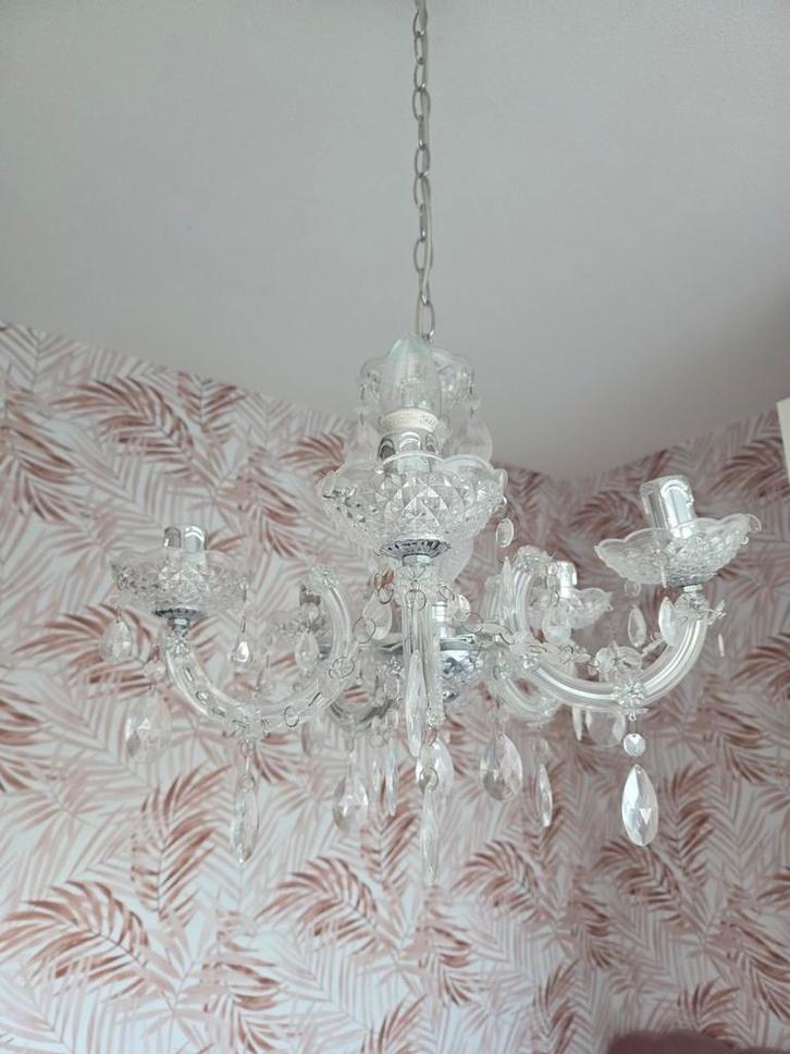Elegante Kroonluchter met Kristallen, Huis en Inrichting, Lampen | Kroonluchters, Zo goed als nieuw, Glas, Metaal, Ophalen of Verzenden