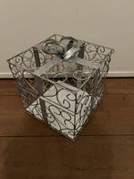 Decoratieve metalen opbergkist met strik, Ophalen of Verzenden, Zo goed als nieuw, Overige kleuren, Accessoires