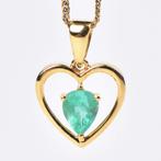 Ketting met hanger 18k geel goud met smaragd, Nieuw, Ophalen of Verzenden, Met edelsteen, Goud
