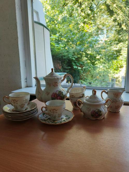 Vintage mokka servies compleet / theeservies set porselein, Antiek en Kunst, Antiek | Servies compleet, Ophalen