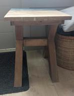 Houten bijzettafeltje, Ophalen, Gebruikt, Rechthoekig, Minder dan 55 cm