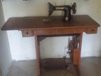 Köhler trapnaaimachine inklapbaar retro/vintage MOET WEG, Antiek en Kunst, Antiek | Naaimachines, Ophalen