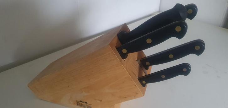 Messenblok messenset Richardson 5 messen + aanzetstaal nieuw, Huis en Inrichting, Keuken | Keukenbenodigdheden, Nieuw, Ophalen of Verzenden