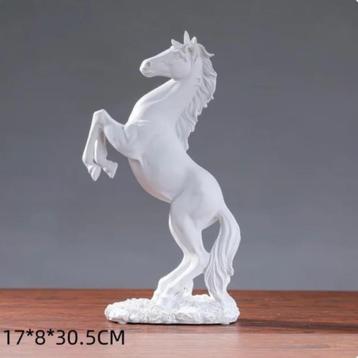 Wit Beeldje Steigerend Paard - 30CM - Decoratief Beeld beschikbaar voor biedingen