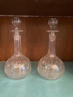 Paar antieke olijfslijpsel kristallen karaffen circa 1840, Ophalen
