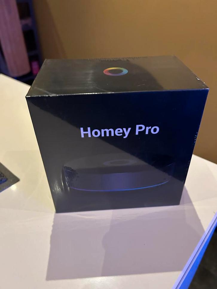 Homey Pro 2023 - Nieuw in doos! Geseald en met garantie, Hobby en Vrije tijd, Elektronica-componenten, Nieuw, Ophalen of Verzenden