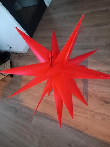 Grote rode kerst ster beschikbaar voor biedingen