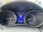 Toyota C-HR 1.8 Hybrid Dynamic Navigatie, Smart Key, Adaptie, Stof, Euro 6, 4 cilinders, Origineel Nederlands
