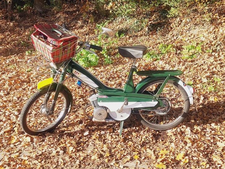 Mobylette AV-40, Fietsen en Brommers, Brommers | Oldtimers, Overige merken, Maximaal 45 km/u, Ophalen of Verzenden