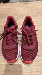 Under Armour maat 39, Sport en Fitness, Loopsport en Atletiek, Ophalen of Verzenden, Zo goed als nieuw, Hardloopschoenen, Overige merken