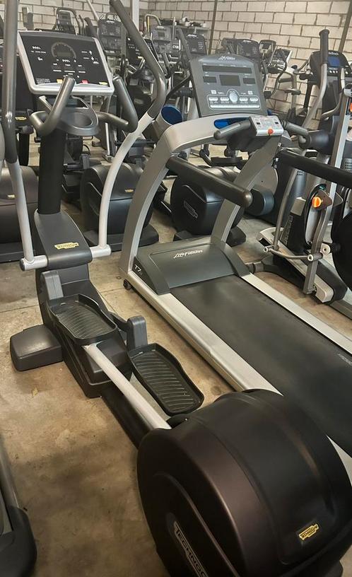 TECHNOGYM EXCITE SP CROSSTRAINER, Sport en Fitness, Fitnessmaterialen, Zo goed als nieuw, Overige typen, Ophalen of Verzenden