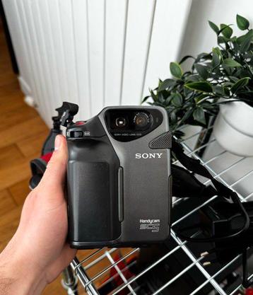 Sony CCD-SC5 Hi8 camcorder met oplader en  beschikbaar voor biedingen