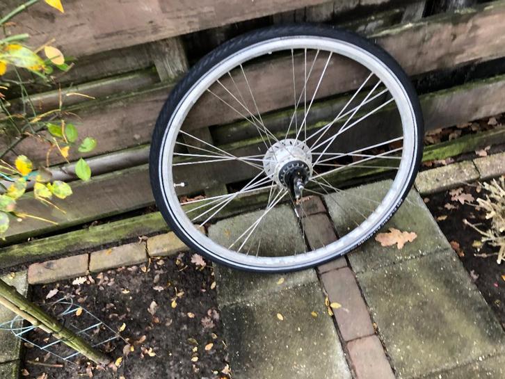 :Achterwiel 28 inch 7 NEXUS versnellingen rollerbrakes, Fietsen en Brommers, Fietsonderdelen, Gebruikt, Algemeen, Wiel, Ophalen of Verzenden