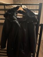 Woolrich winterjas maat L zwart, Ophalen of Verzenden, Zo goed als nieuw, Maat 38/40 (M), Zwart