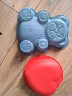 Tupperware Bakvormen: Hart & Beer, Huis en Inrichting, Ophalen, Gebruikt