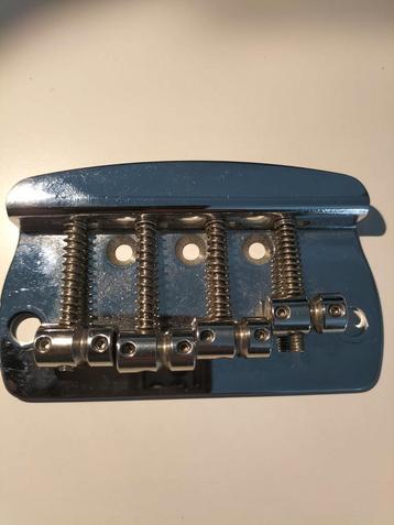 Sterling by MusicMan Bass Bridge beschikbaar voor biedingen