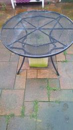 Ijzeren tafel met 4 stoelen, Tuin en Terras, Tuintafels, Ophalen of Verzenden, Gebruikt, Rechthoekig, Metaal