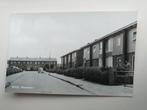 BEESD - Mirasstraat met VW Kever, Verzenden, 1960 tot 1980, Ongelopen, Gelderland