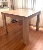 Licht houten (eet) tafel 90 x 90 cm, Ophalen, 50 tot 100 cm, Vijf personen of meer, 150 tot 200 cm