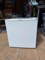 Camping freezer, Witgoed en Apparatuur, Vriezers en Diepvrieskisten, Minder dan 85 cm, Minder dan 60 cm, Zo goed als nieuw, Vrijstaand