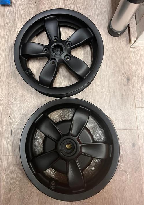 11 inch velgenset Vespa Primavera nieuw matzwart 4TAKT, Motoren, Accessoires | Overige, Nieuw, Ophalen of Verzenden