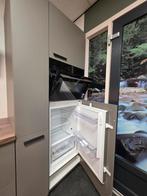 Showroomkeuken - Moderne Keuken!, Huis en Inrichting, Keuken | Complete keukens, Ophalen, Hoekkeuken, Zo goed als nieuw, Grijs