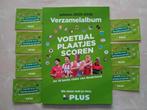 Voetbal verzamelalbum + 7 dichte kaartjes, Ophalen of Verzenden