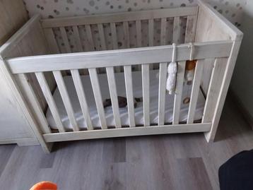 bopita steigerhout look/whitewash beschikbaar voor biedingen