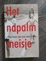 Kim Phuc Phan Thi - Het napalmmeisje, Ophalen of Verzenden, Zo goed als nieuw, Kim Phuc Phan Thi