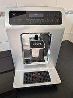Krups Volautomatische Espressomachine, Witgoed en Apparatuur, Koffiezetapparaten, Ophalen, Afneembaar waterreservoir, Gebruikt