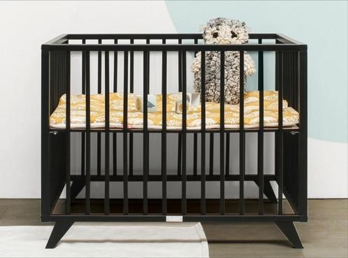Bopita retro baby box in zwart, Kinderen en Baby's, Boxen, Gebruikt, Ophalen