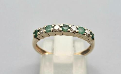 Gouden Vintage ring edelsteen smaragd en diamant. 2025/546., Sieraden, Tassen en Uiterlijk, Ringen, Zo goed als nieuw, Dame, Kleiner dan 17