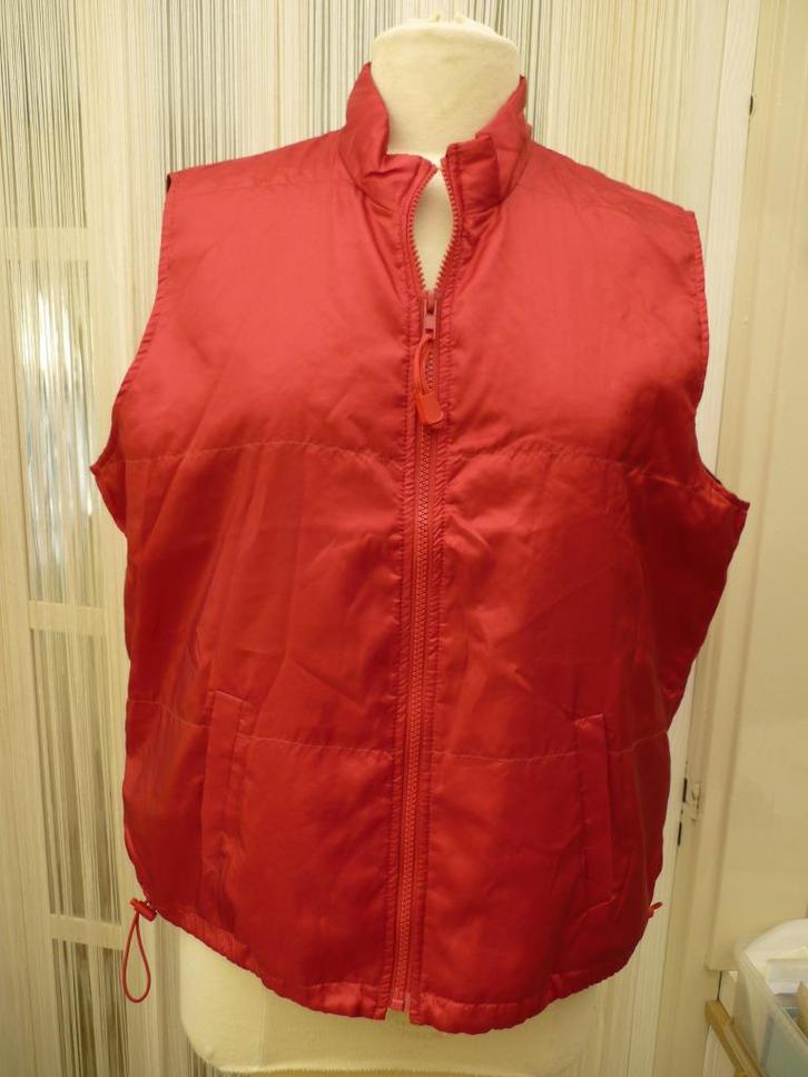 Canda bodywarmer maat 44 nieuw C&A, Kleding | Dames, Bodywarmers, Nieuw, Maat 42/44 (L), Rood, Ophalen of Verzenden