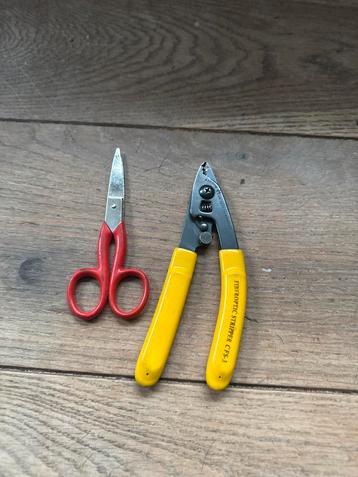 Glasvezel schaar, CFS-3 stripper,professioneel setje va 12€ beschikbaar voor biedingen